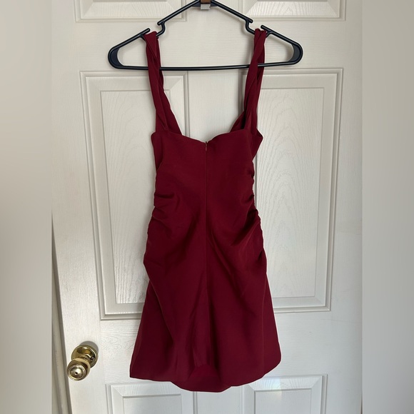 Showpo Burgundy Mini Dress square neck new with tags size women 4 - Picture 5 of 9